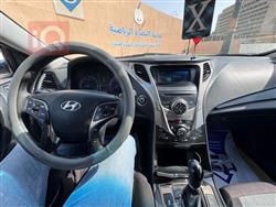 هيونداي أزيرا